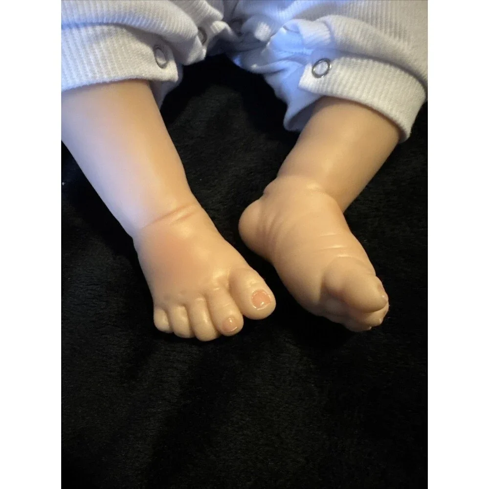 Reborn Linda Murray ADG Beautiful Realistic Doll 20